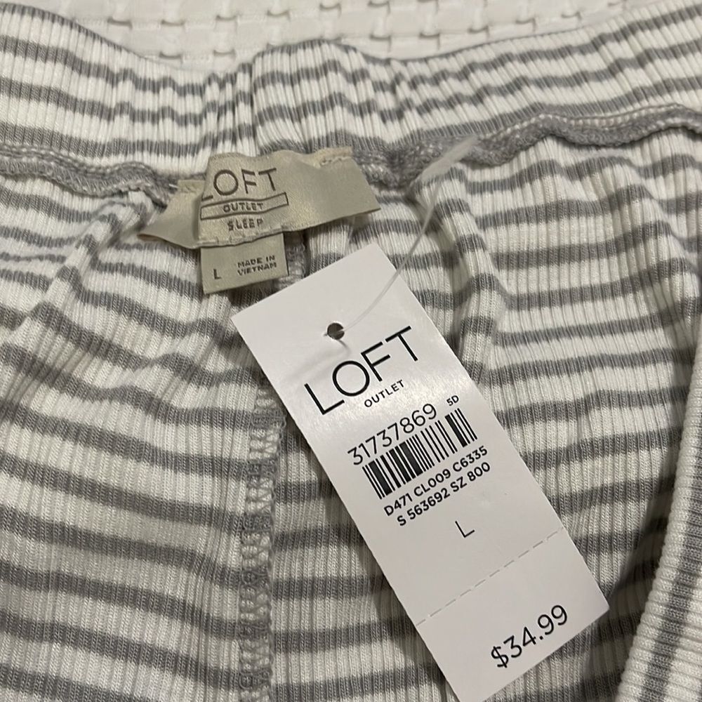 NWT- LOFT- XL. Sleep Short - Picture 6 of 7